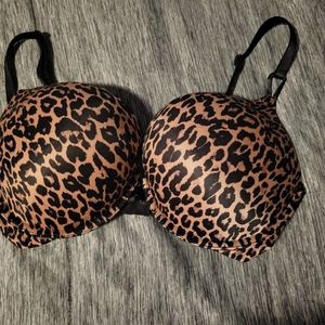 Victoria Secret Bombshell Plunge Bra